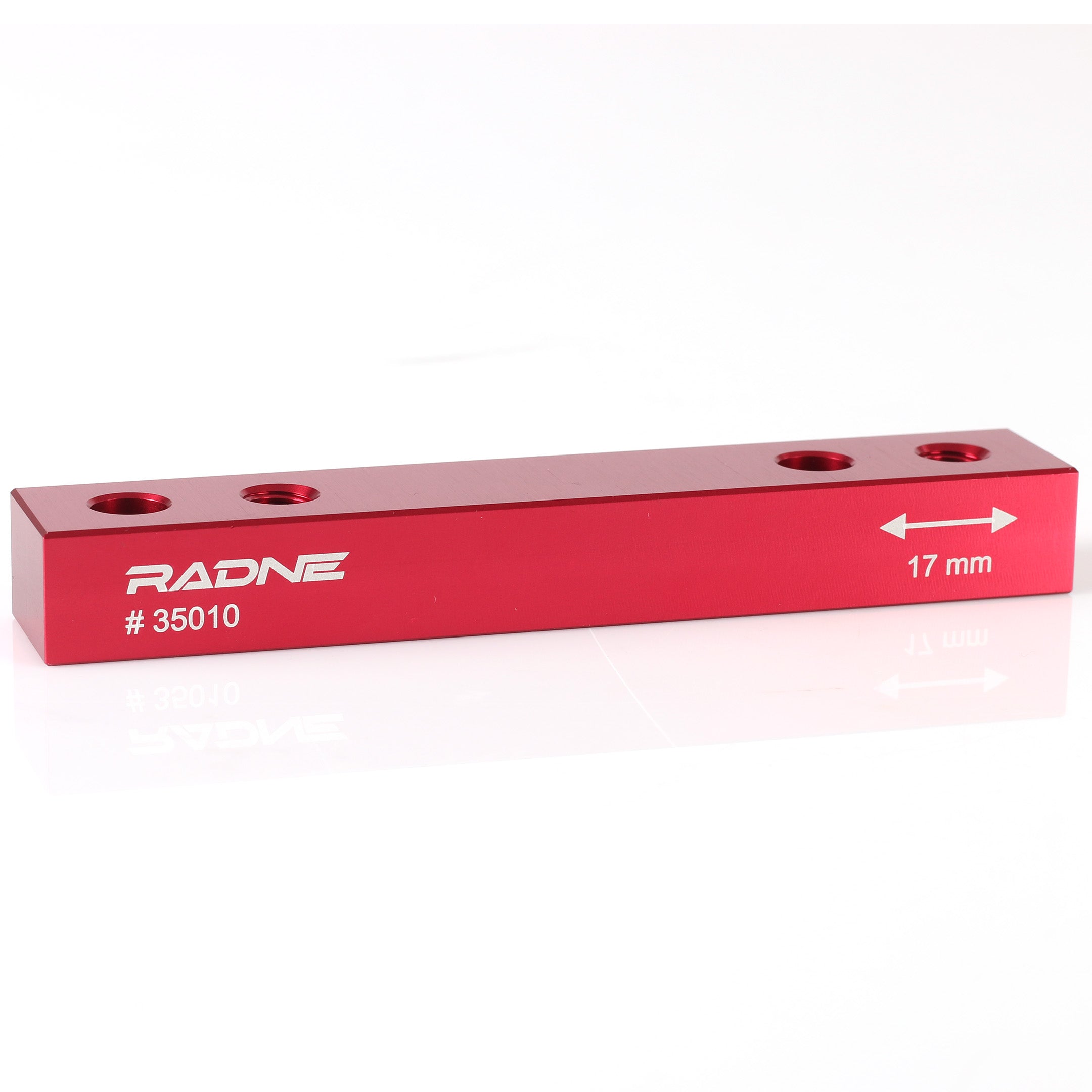 Adapterilevy Raket-moottoriin, 17 mm